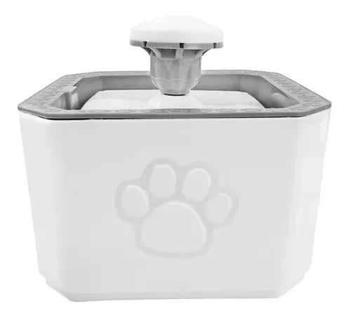 Bebedero fuente electrico para gatos y perros, vista frontal